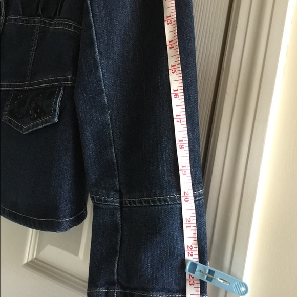 Dress barn Blue denim jacket with black detail,tapered waist like new condition - Picture 6 of 8